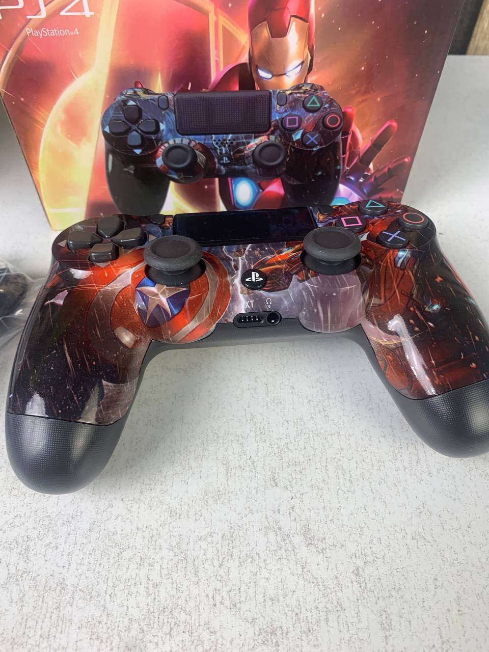 Manette Sans Fil Sony DualShock 4 pour PS4 (High Copy)– Édition Captain America
