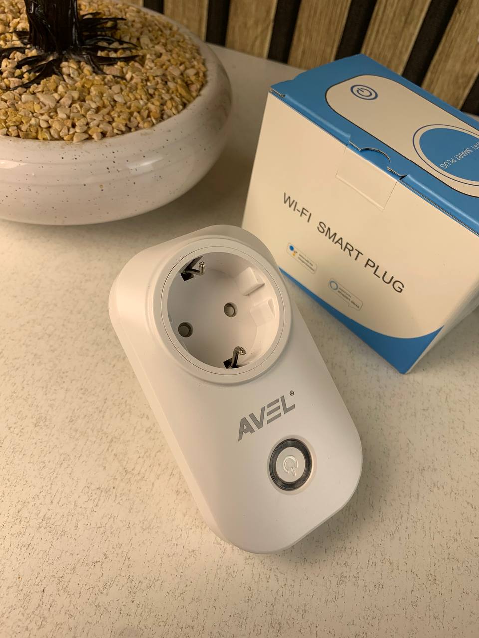 Prise Intelligente WiFi AVEL avec Commande Vocale