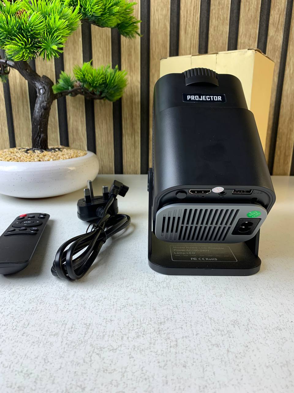 Projecteur Portable HY320 Full HD – Android 11, WiFi 6 et Bluetooth 5.0
