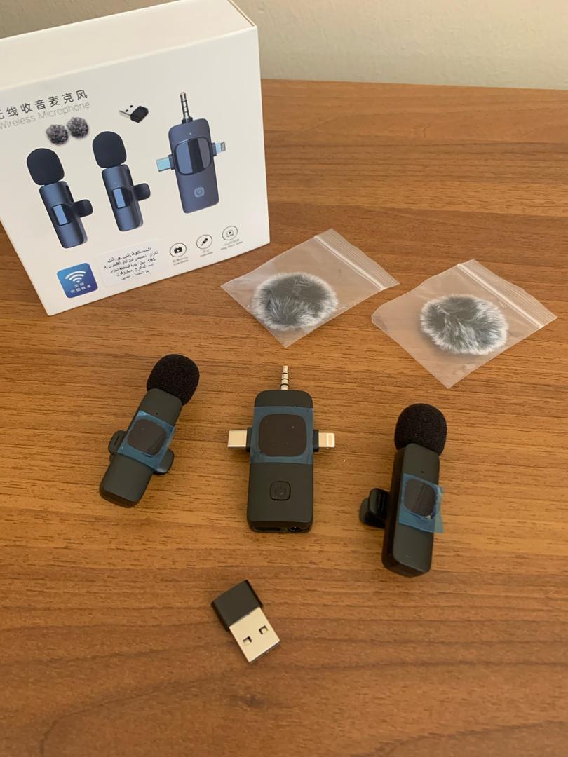 Microphone Cravate Sans Fil 3 en 1 – Plug & Play avec Réduction de Bruit Intelligente